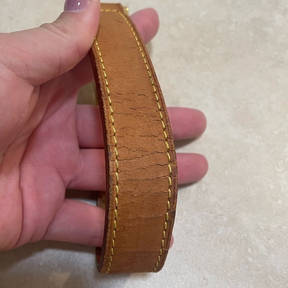 Louis Vuitton Brown and Gold Strap with Clasp - Picture 11 of 11
